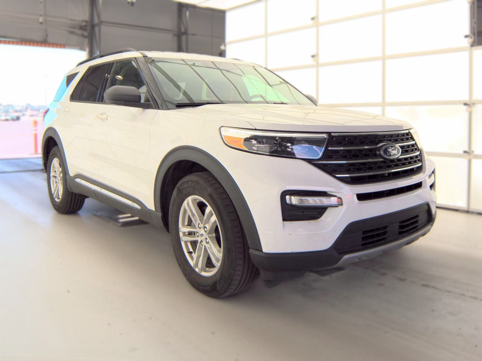 FORD EXPLORER - 5