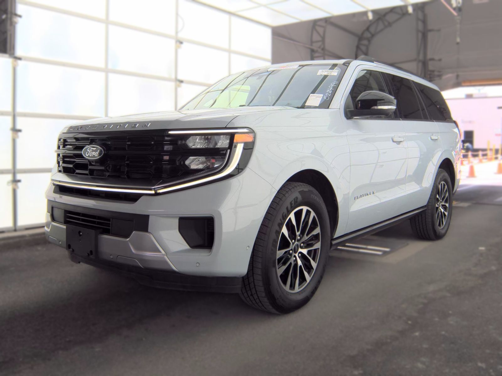 FORD EXPEDITION - 1
