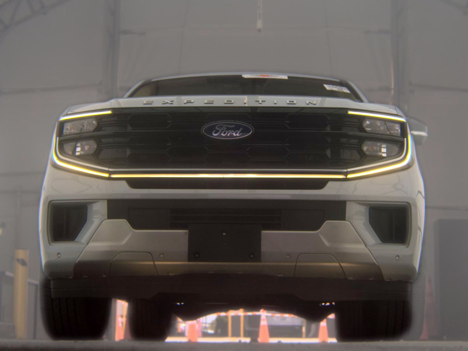FORD EXPEDITION - 4