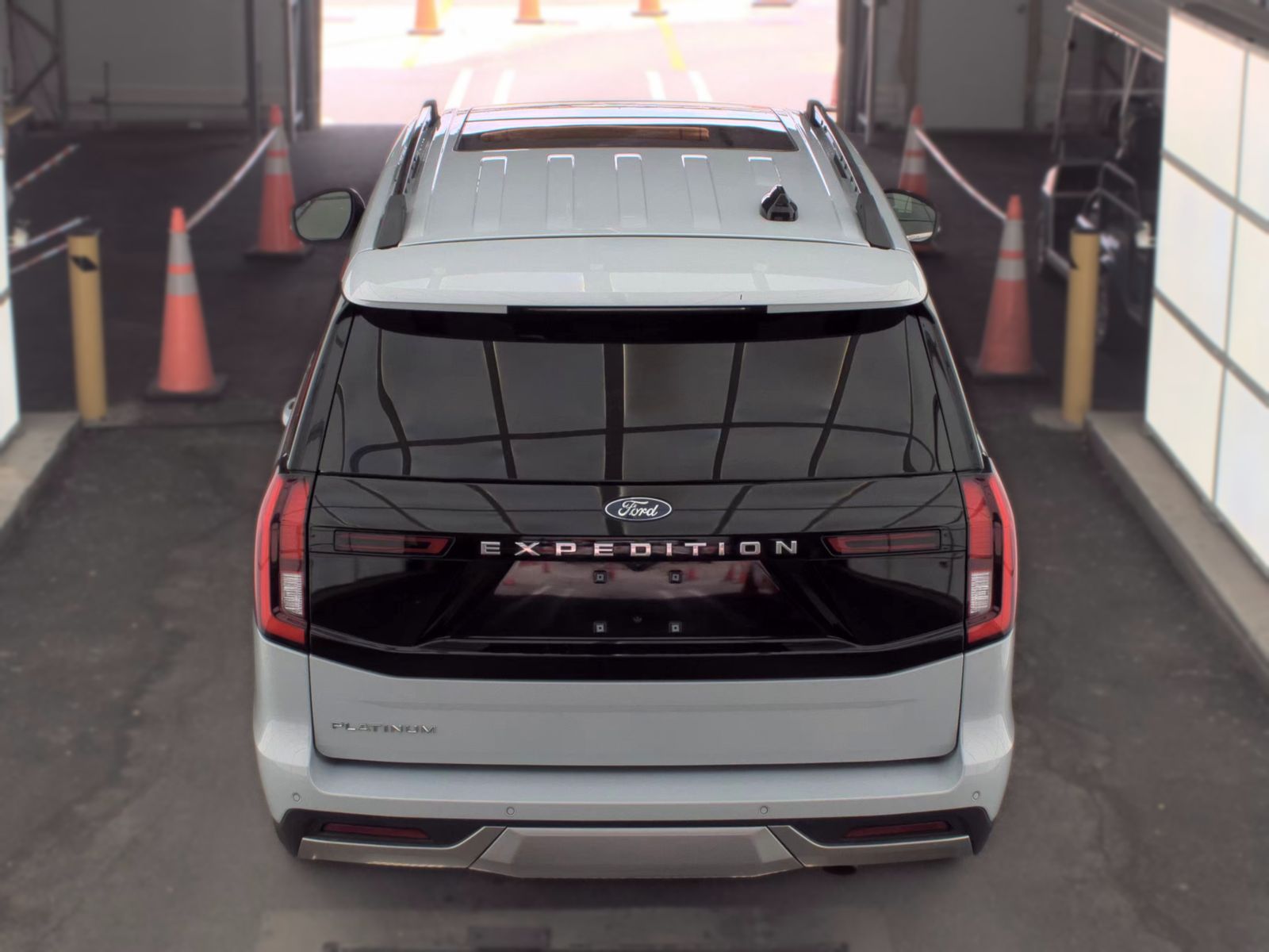 FORD EXPEDITION - 7