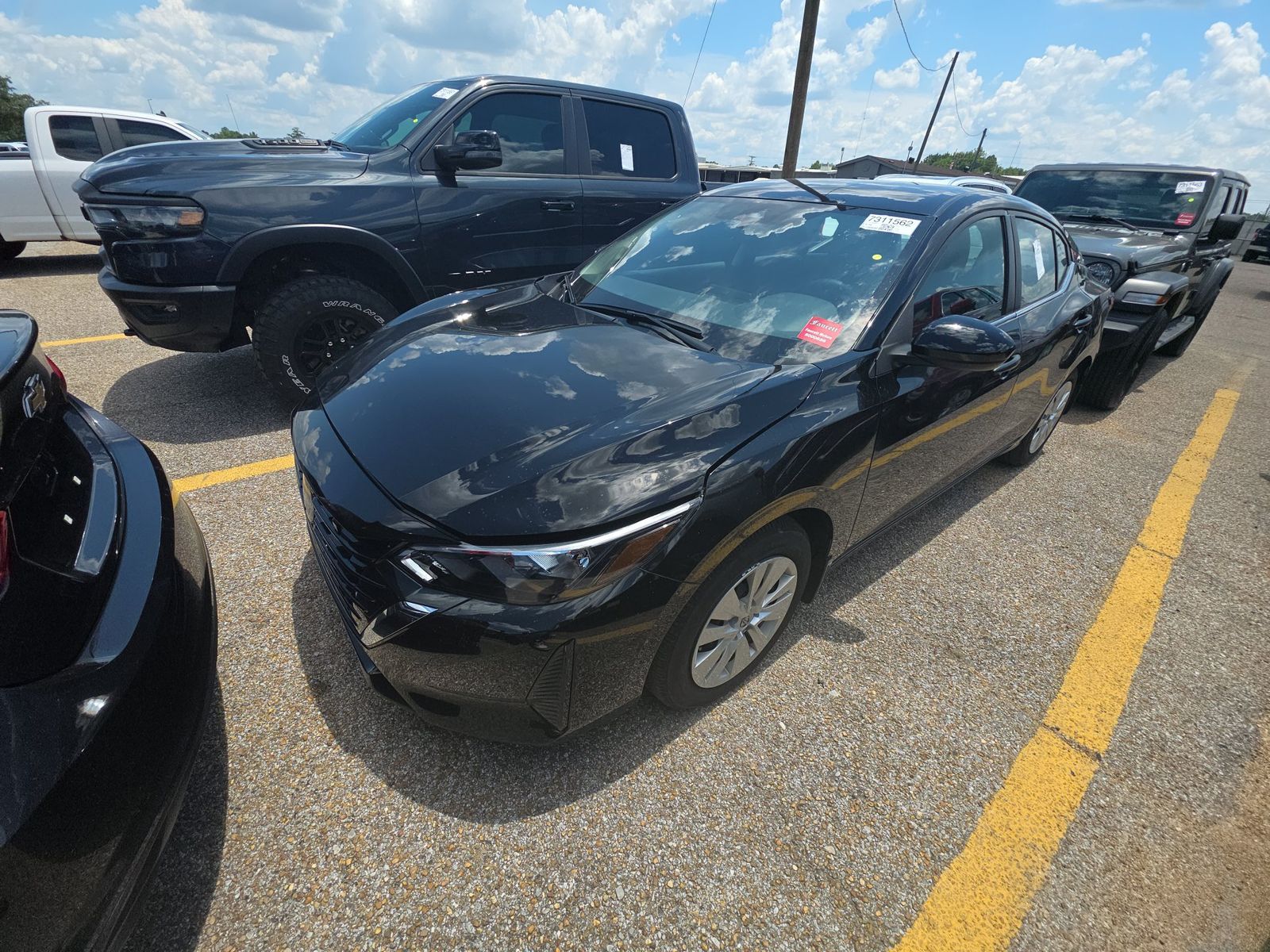 NISSAN SENTRA - 1