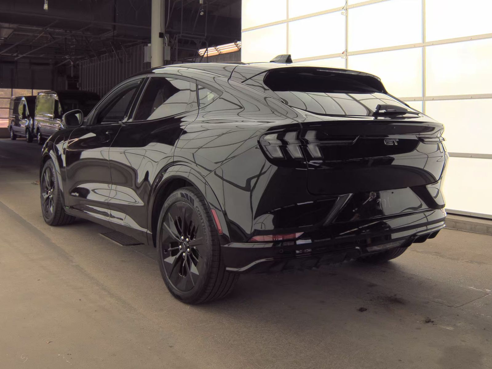 FORD MUSTANG MACH-E - 9
