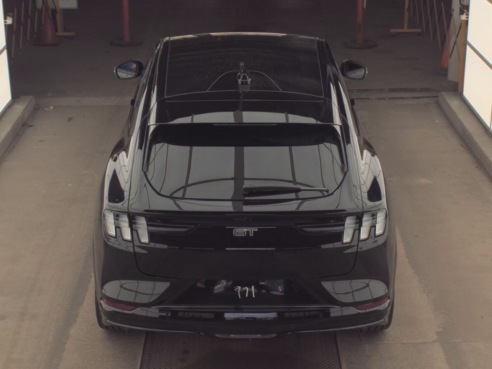 FORD MUSTANG MACH-E - 7