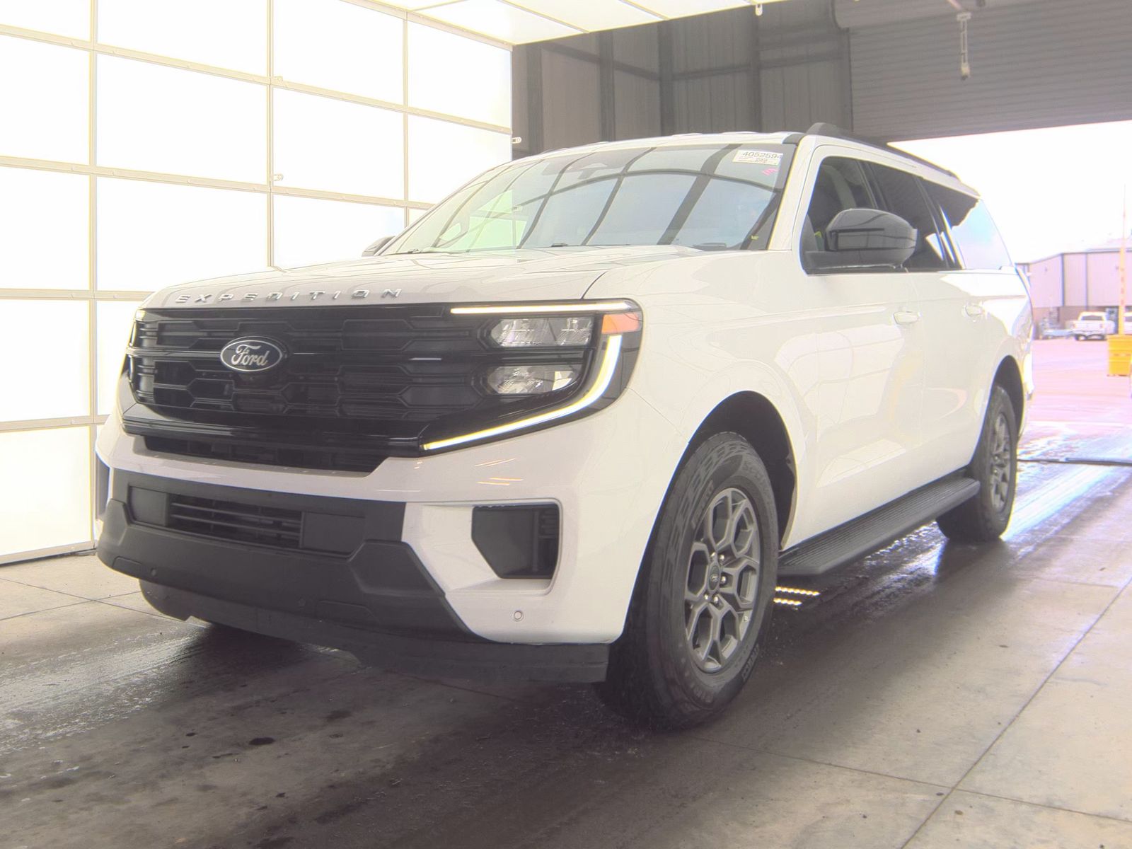 FORD EXPEDITION MAX - 1