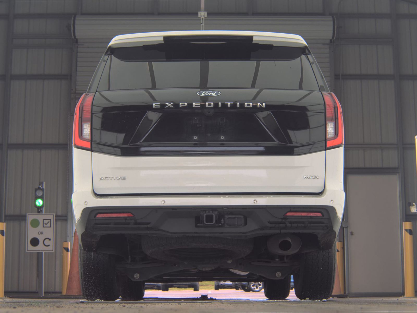 FORD EXPEDITION MAX - 8