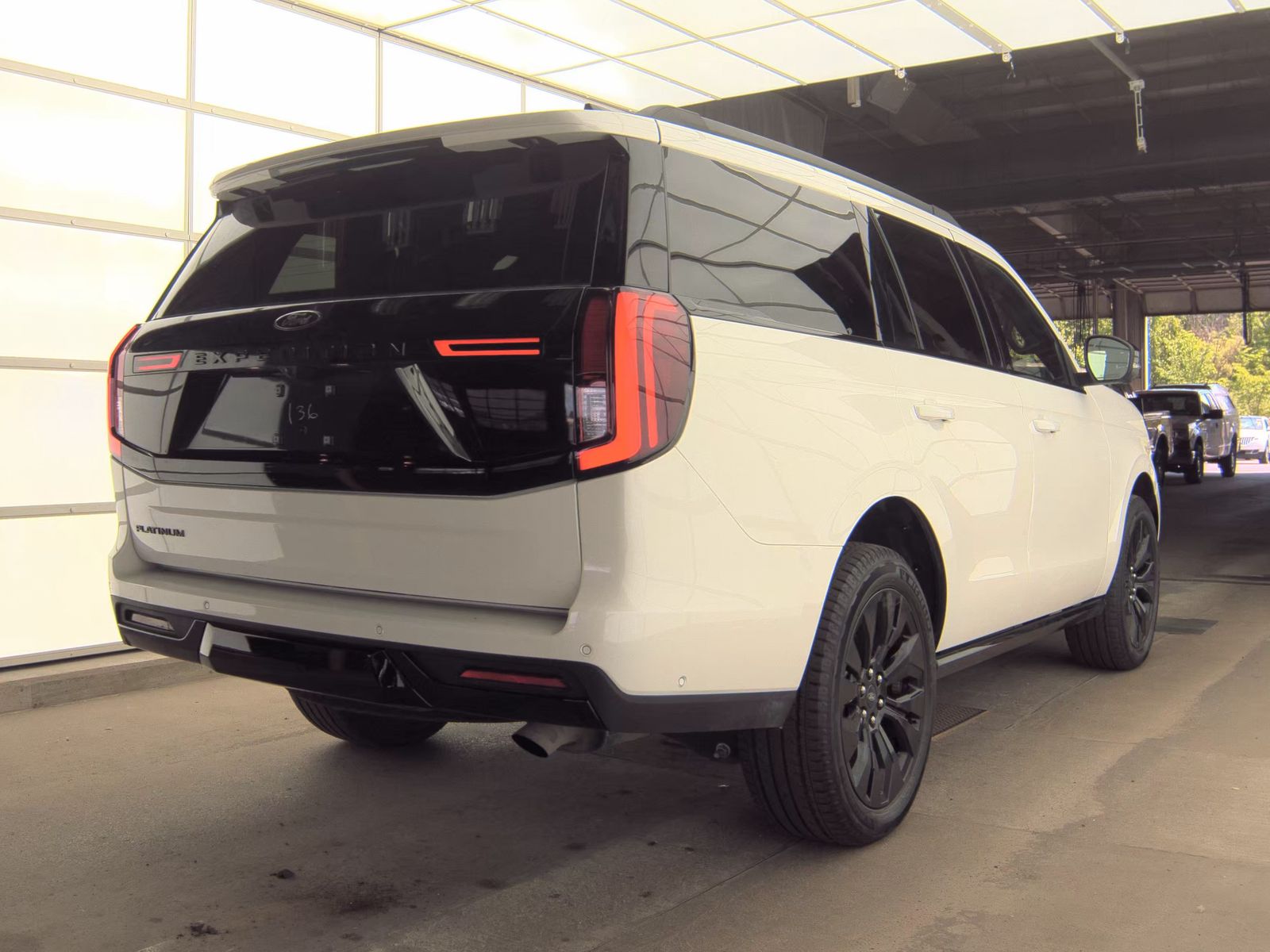 FORD EXPEDITION - 6