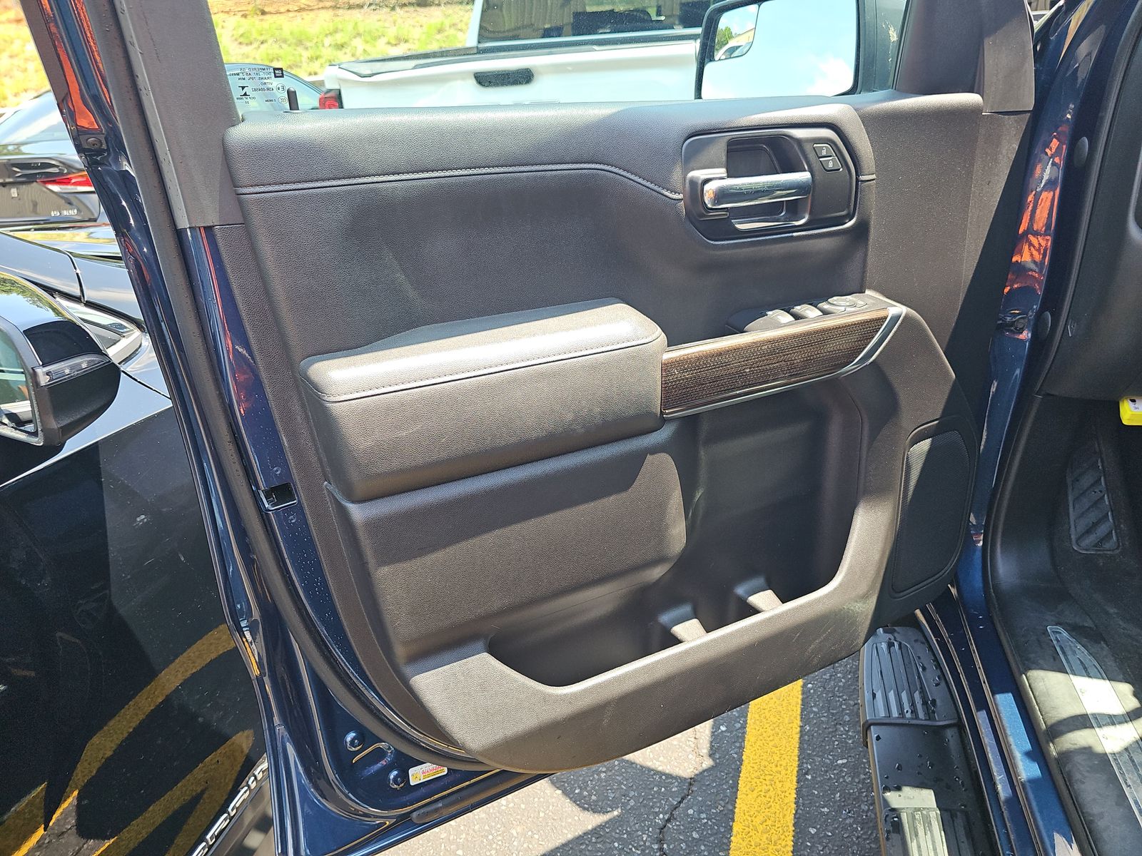 2020 Chevrolet Silverado 1500 LT RWD