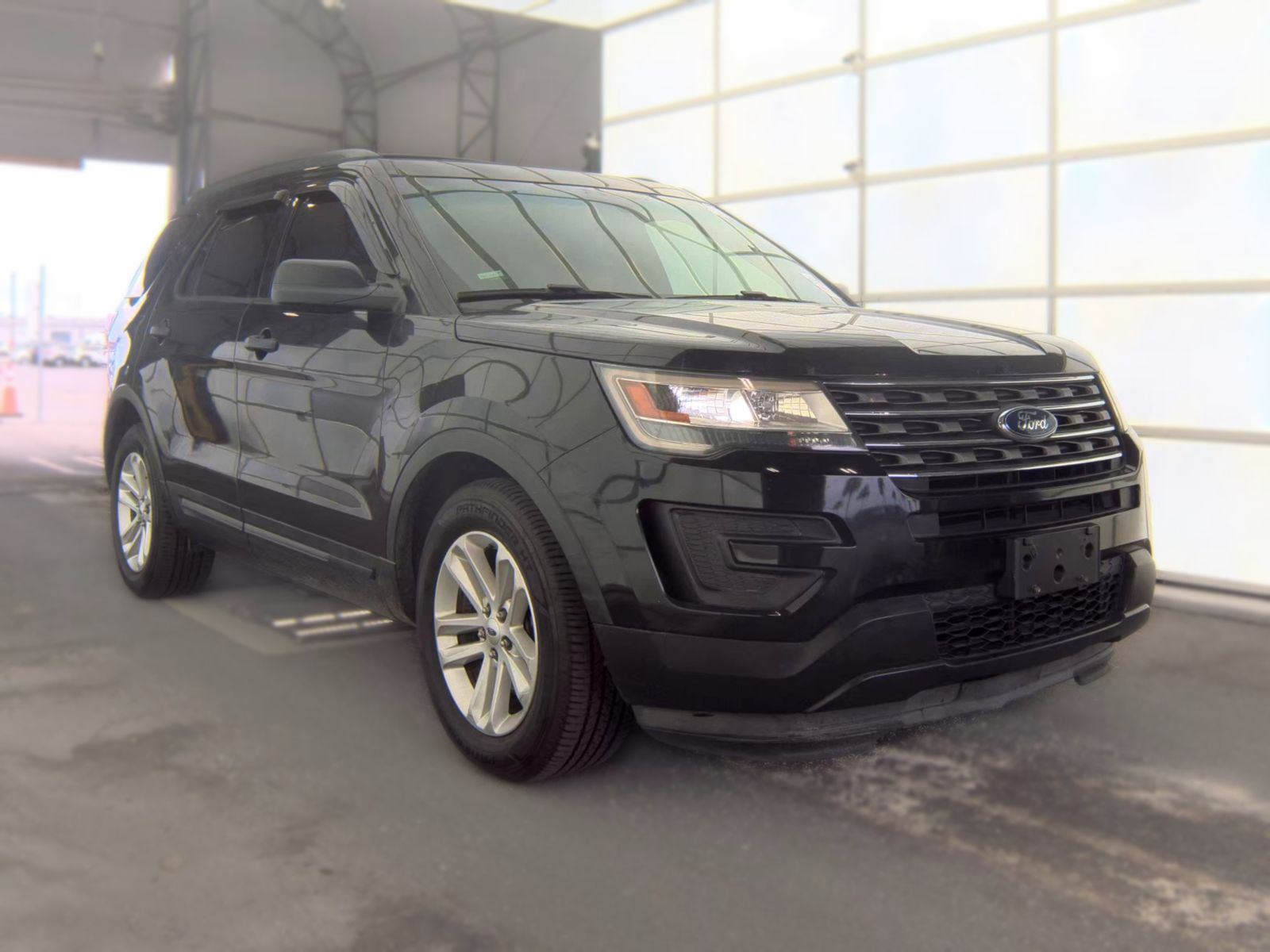 FORD EXPLORER - 5