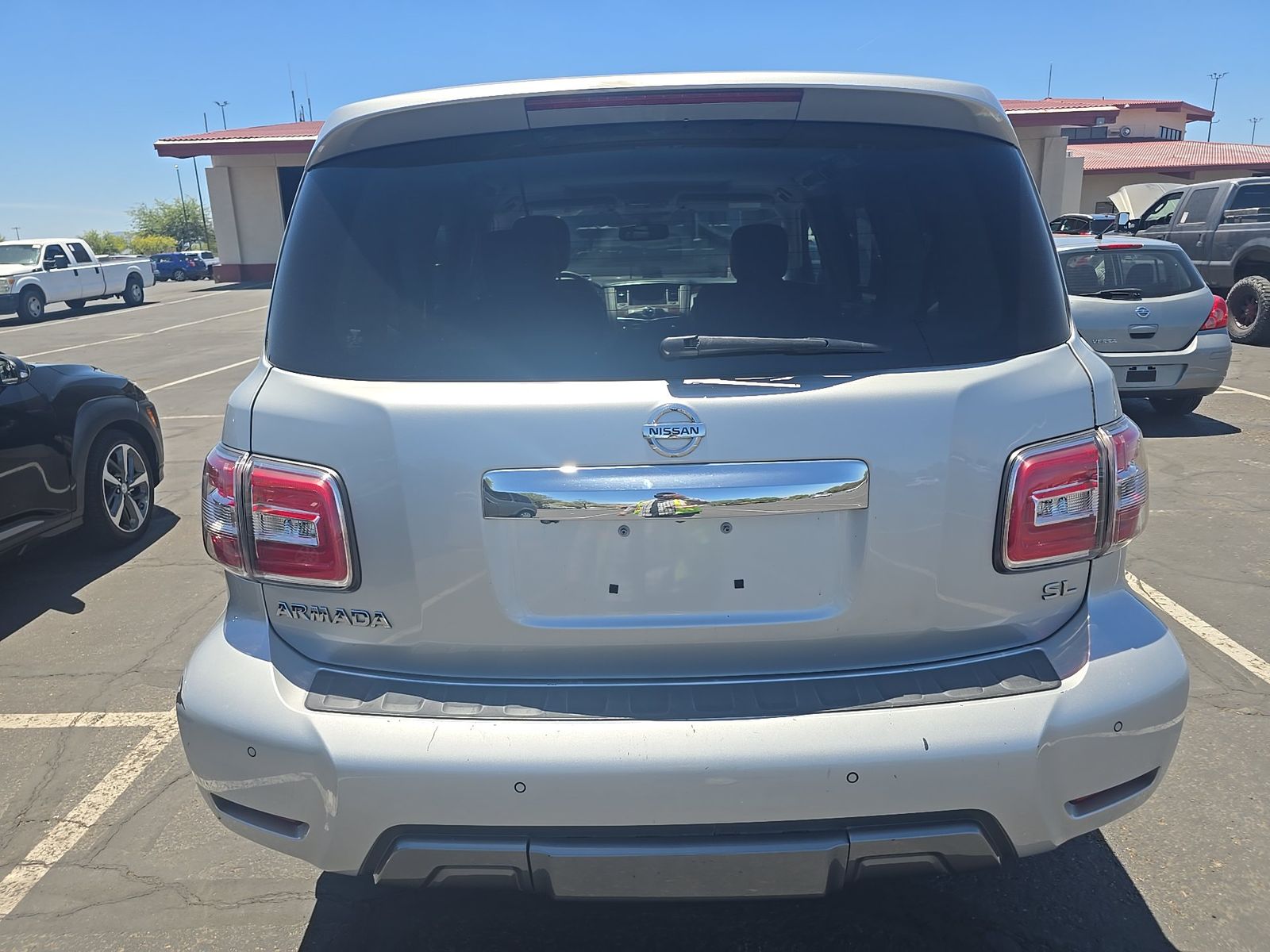 NISSAN ARMADA - 6
