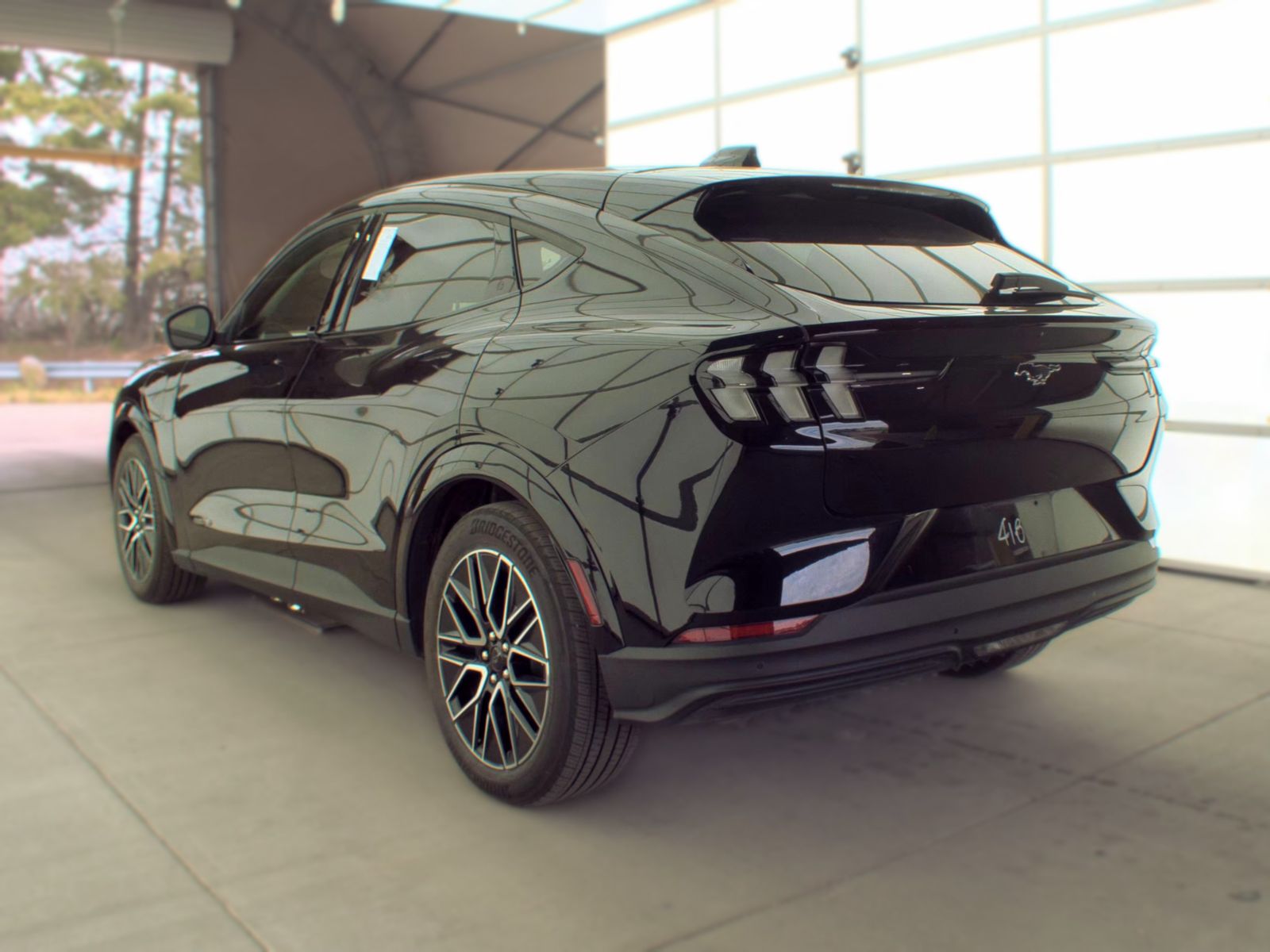FORD MUSTANG MACH-E - 9