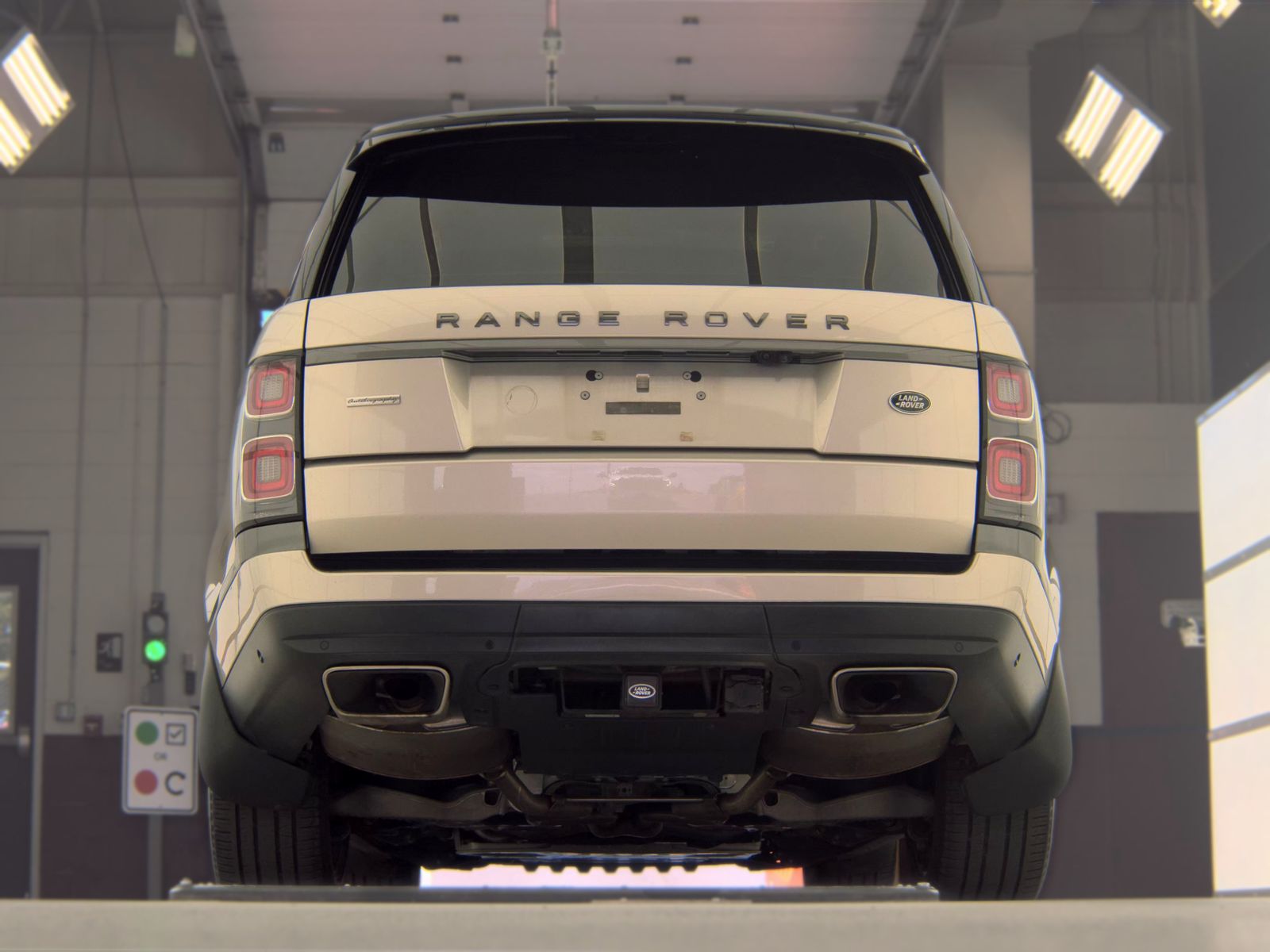 LAND ROVER RANGE ROVER - 8