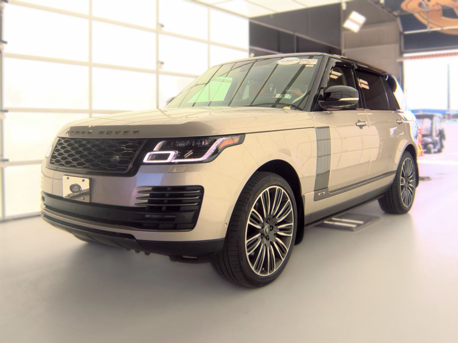 LAND ROVER RANGE ROVER - 1
