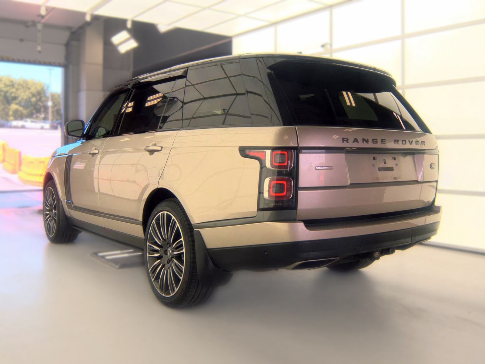 LAND ROVER RANGE ROVER - 9