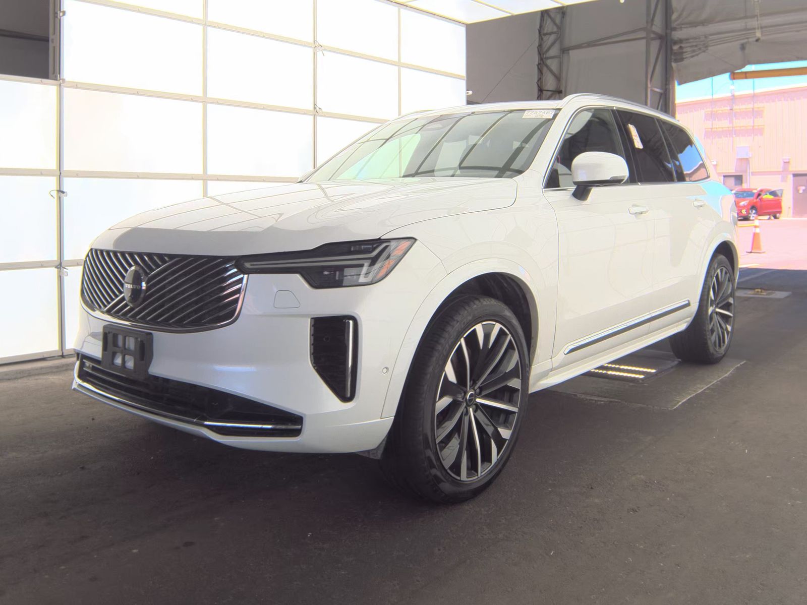 2025 Volvo XC90 B6 Plus AWD