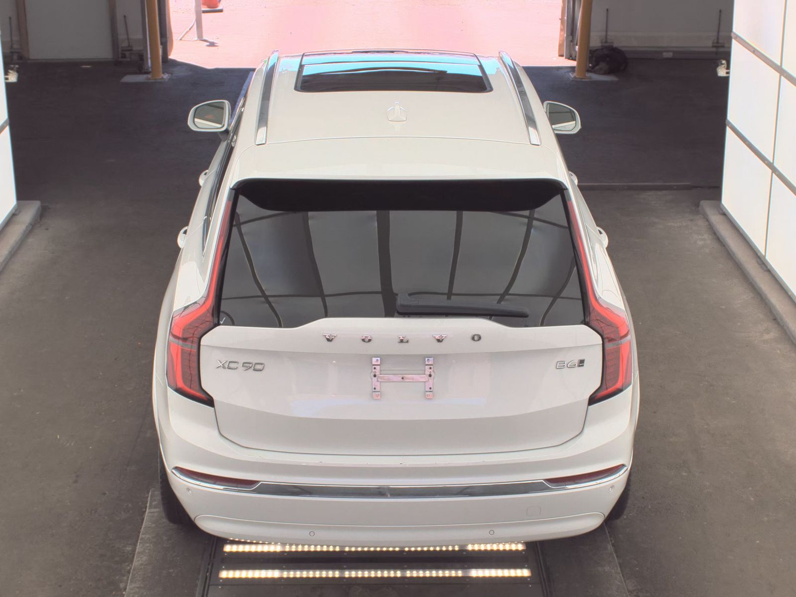 2025 Volvo XC90 B6 Plus AWD