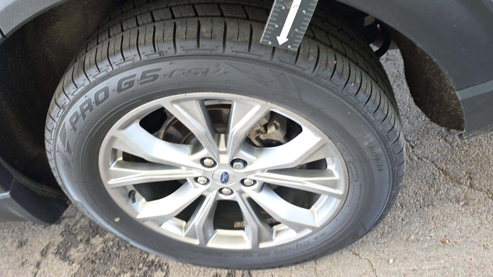 2023 Ford Explorer XLT AWD