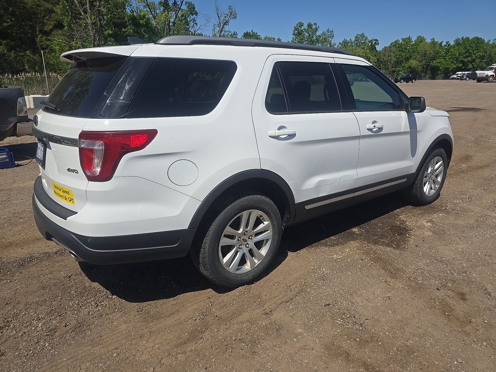 FORD EXPLORER - 5
