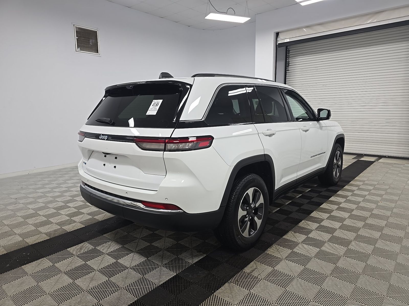 2023 Jeep Grand Cherokee 4xe AWD