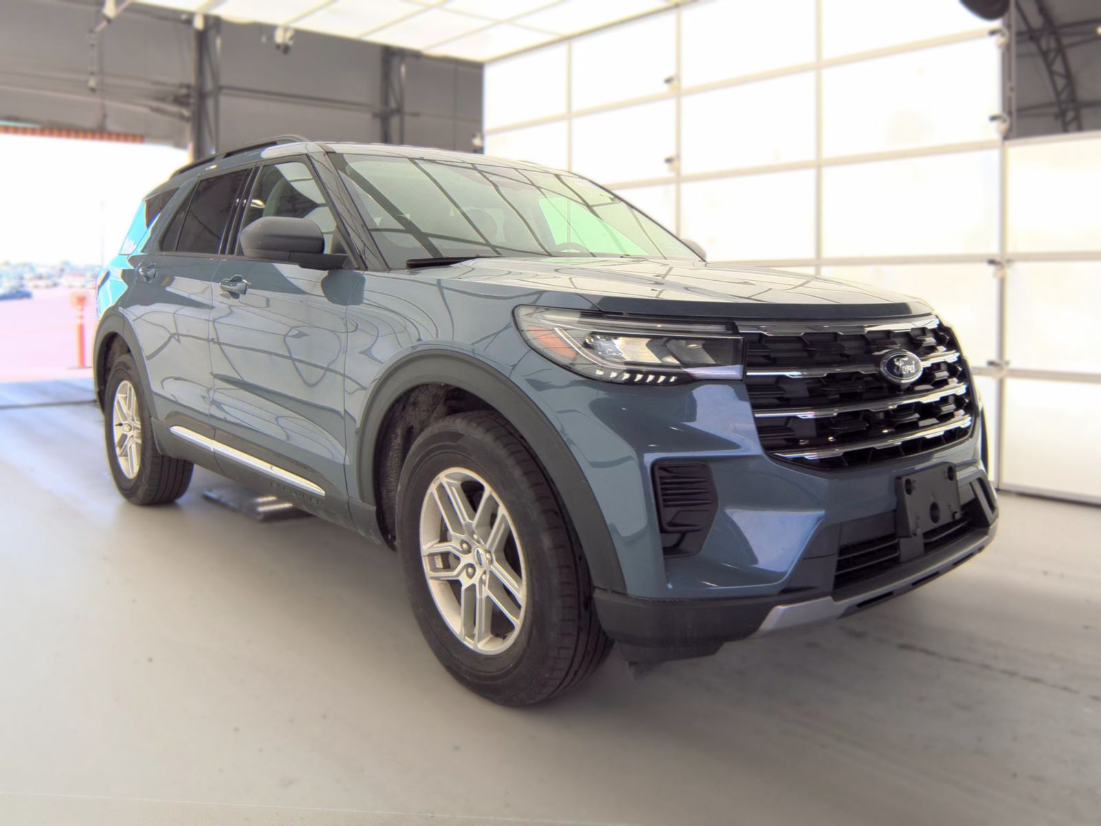 FORD EXPLORER - 5