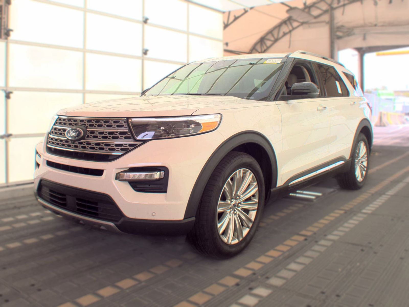 FORD EXPLORER - 1