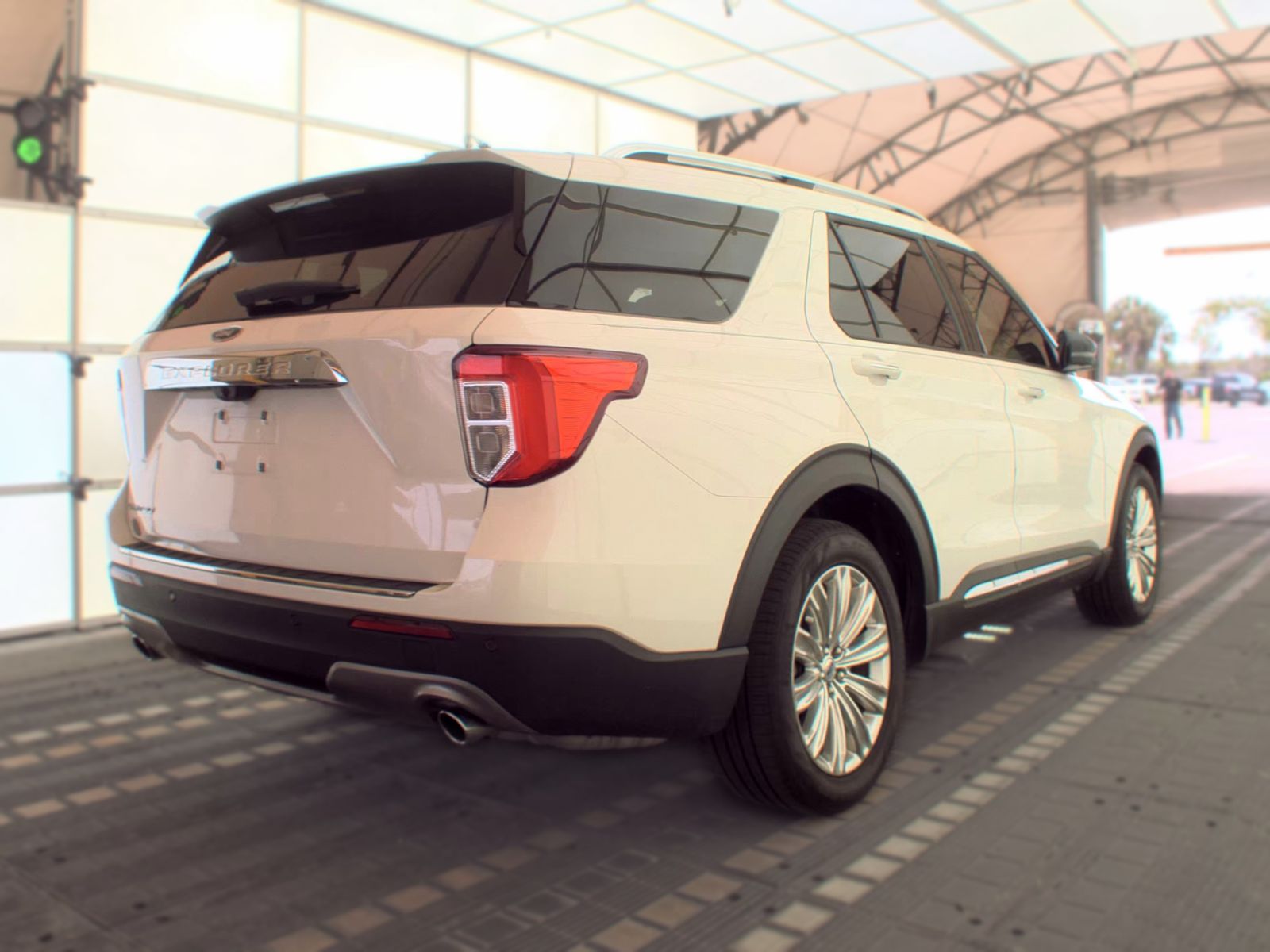 FORD EXPLORER - 6