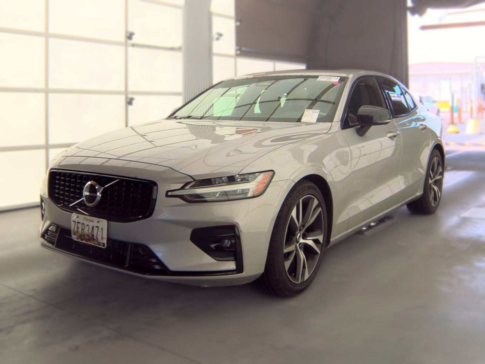 2024 Volvo S60 B5 Core FWD