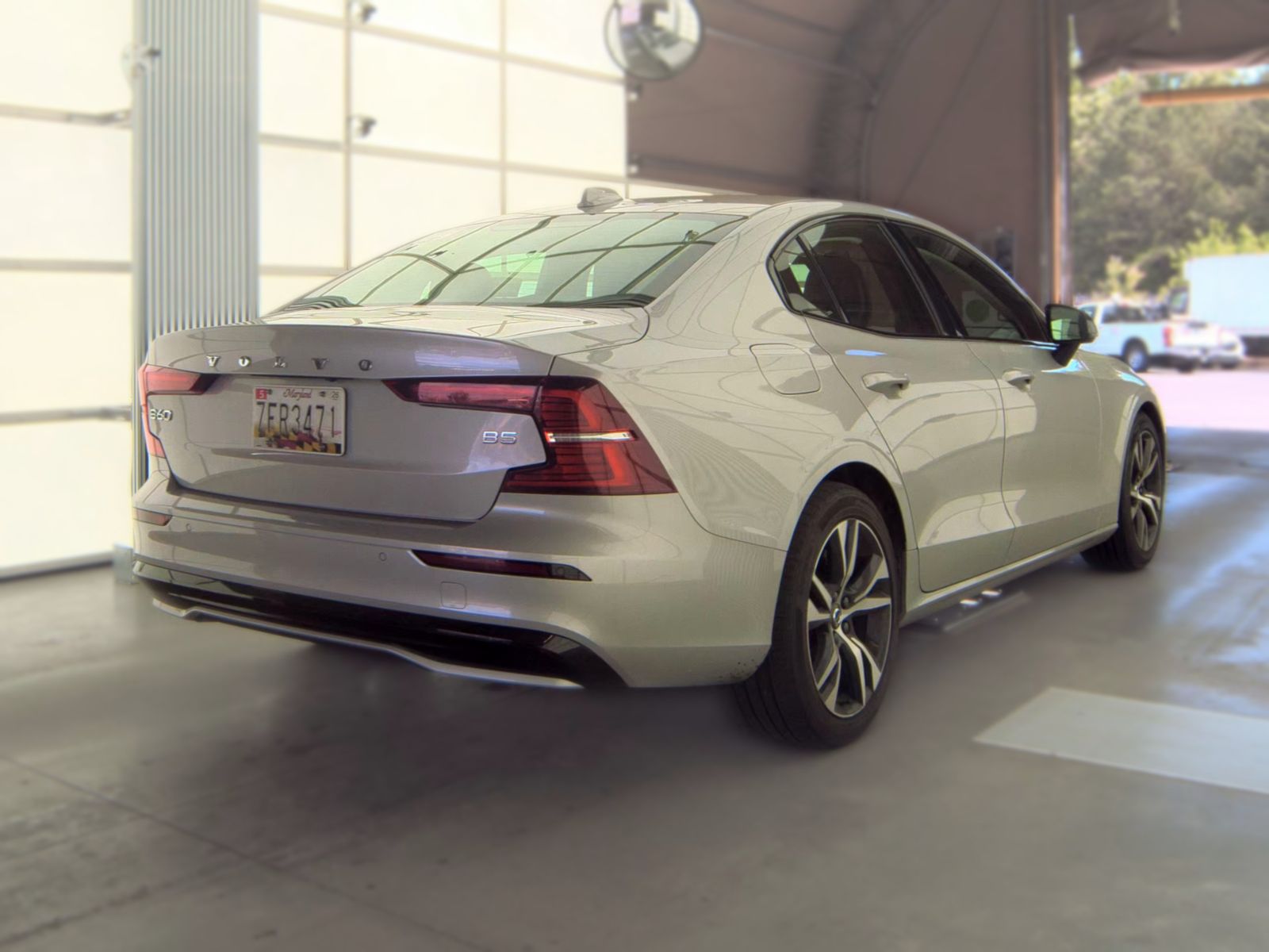 2024 Volvo S60 B5 Core FWD
