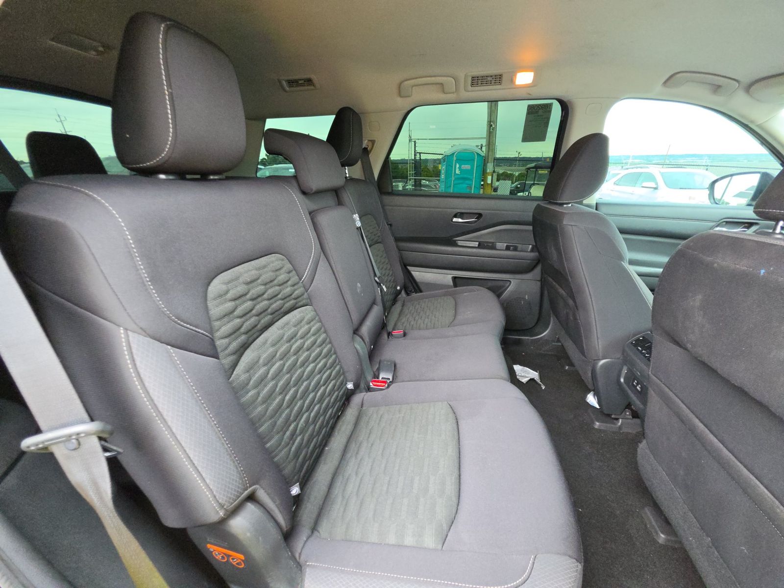 2022 Nissan Pathfinder SV FWD