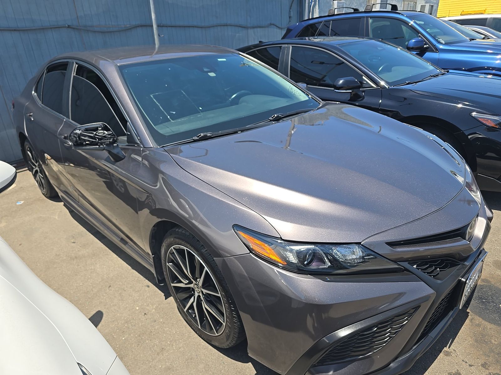 TOYOTA CAMRY - 4