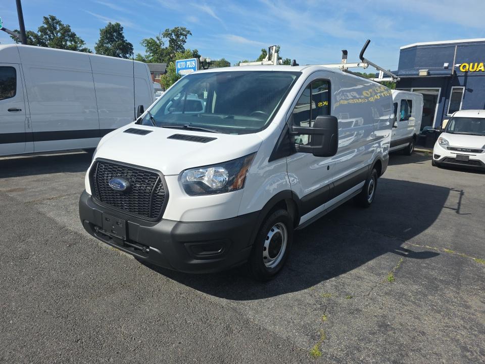FORD TRANSIT 250 - 1