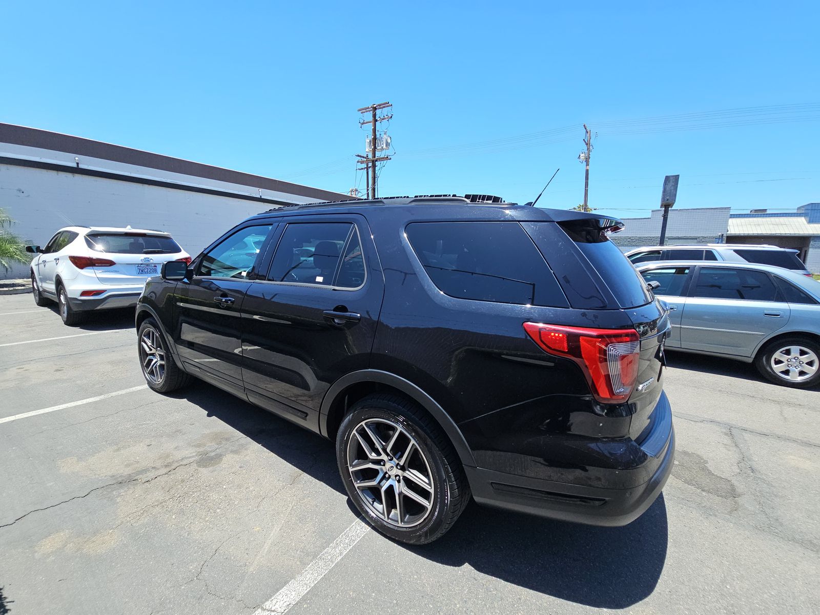 FORD EXPLORER - 7