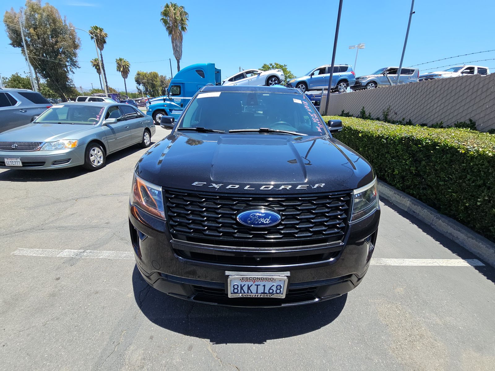FORD EXPLORER - 3