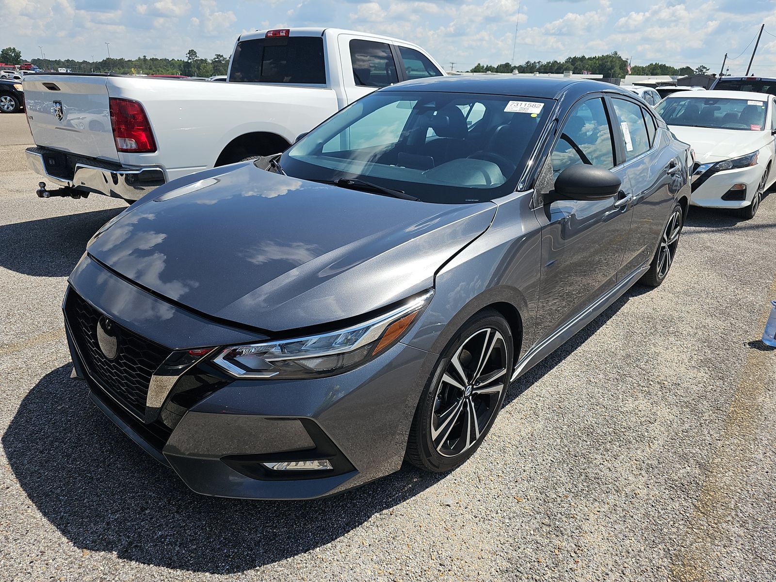 NISSAN SENTRA - 1