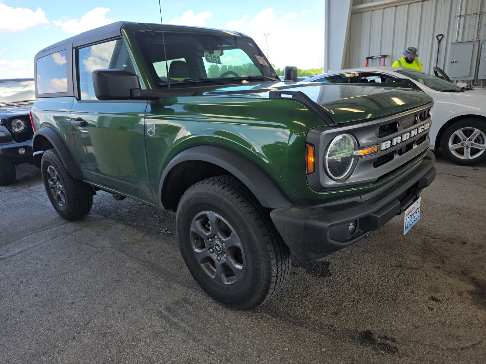 FORD BRONCO - 4