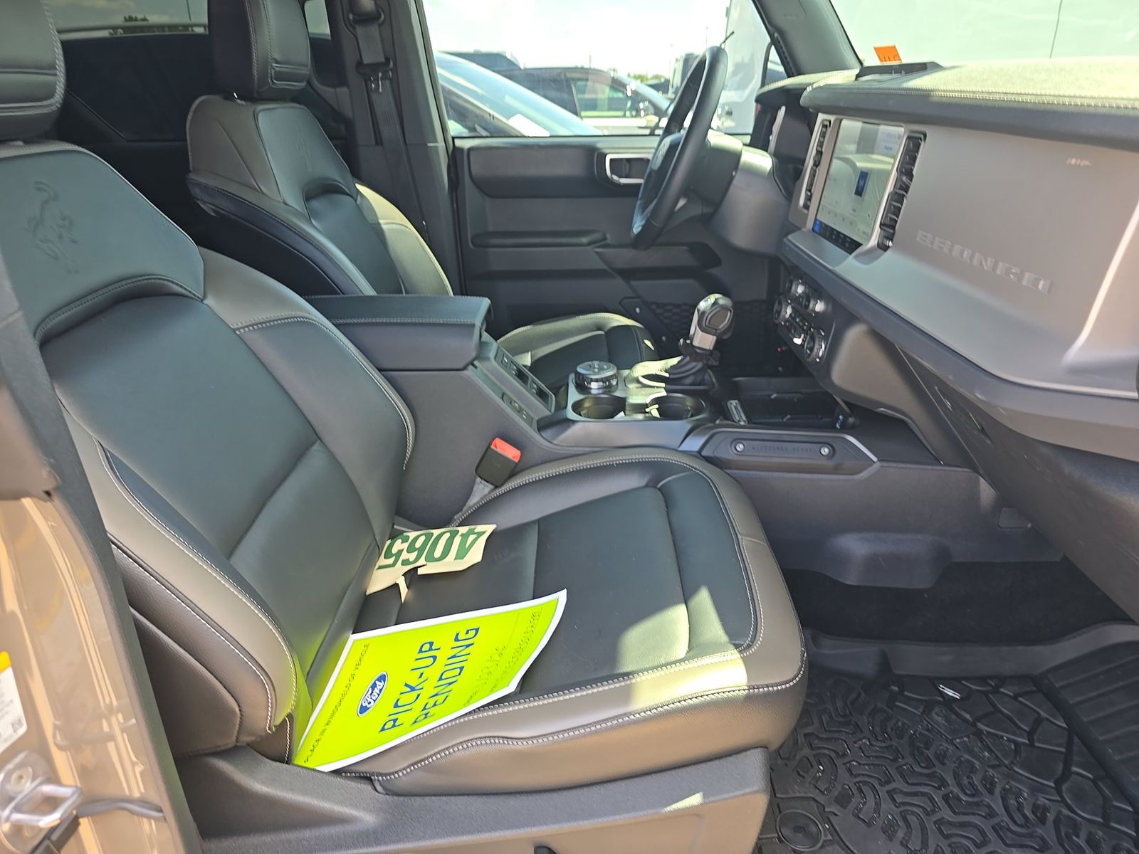FORD BRONCO - 9