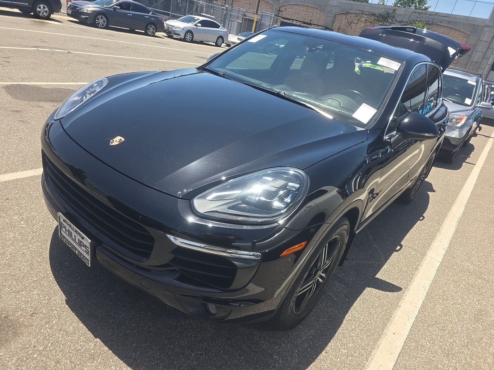 PORSCHE CAYENNE - 1