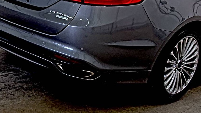 FORD FUSION - 10
