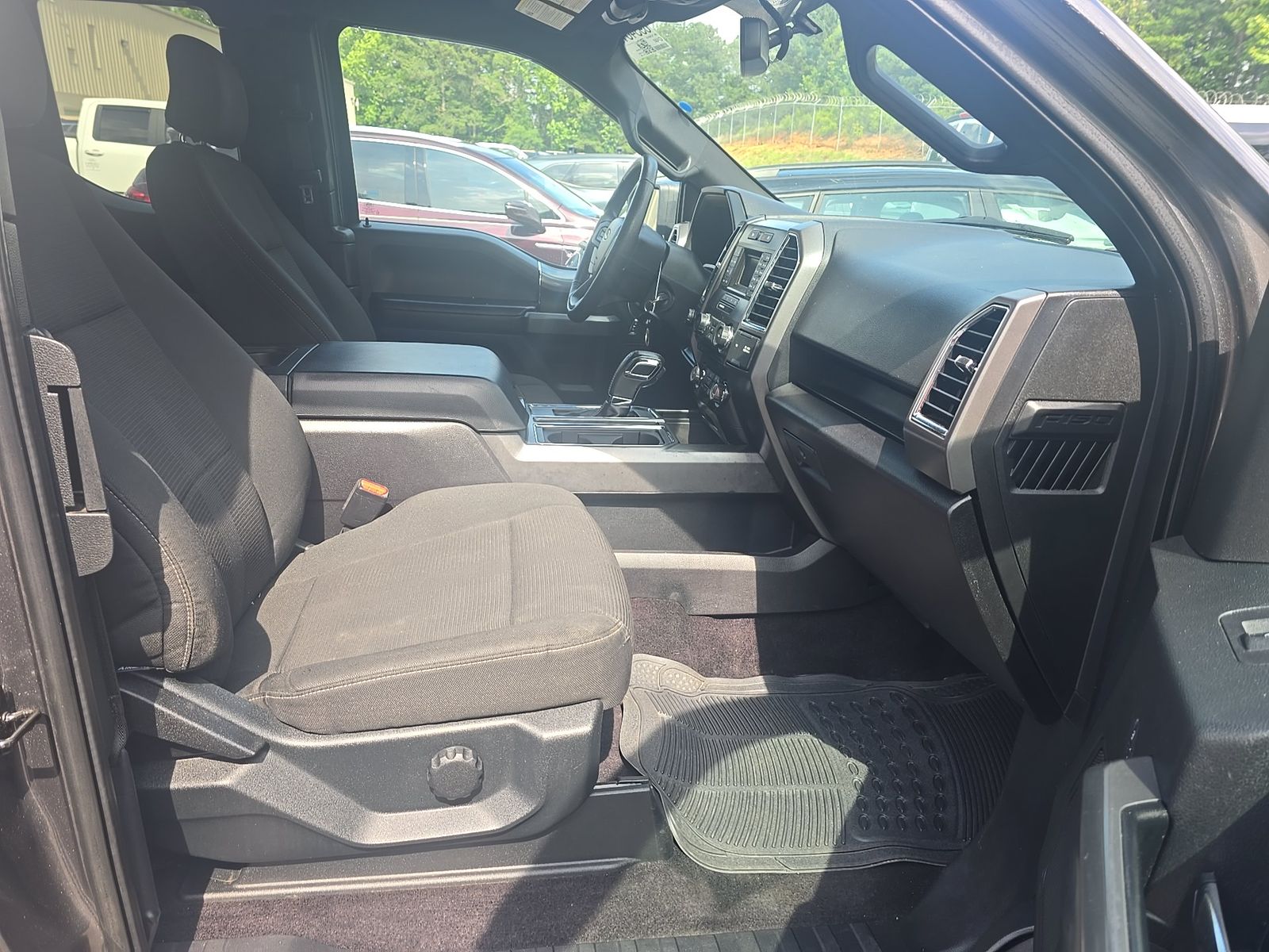 2015 Ford F-150 XLT AWD