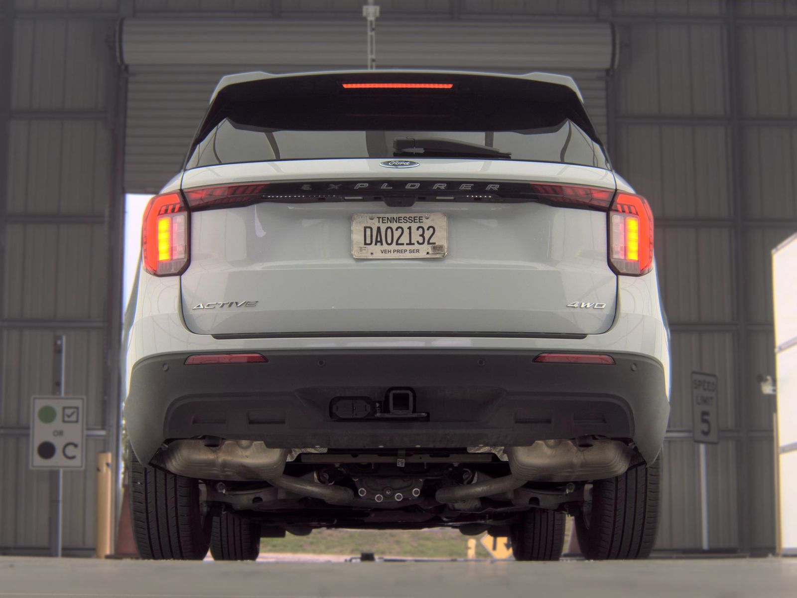 2025 Ford Explorer Active AWD