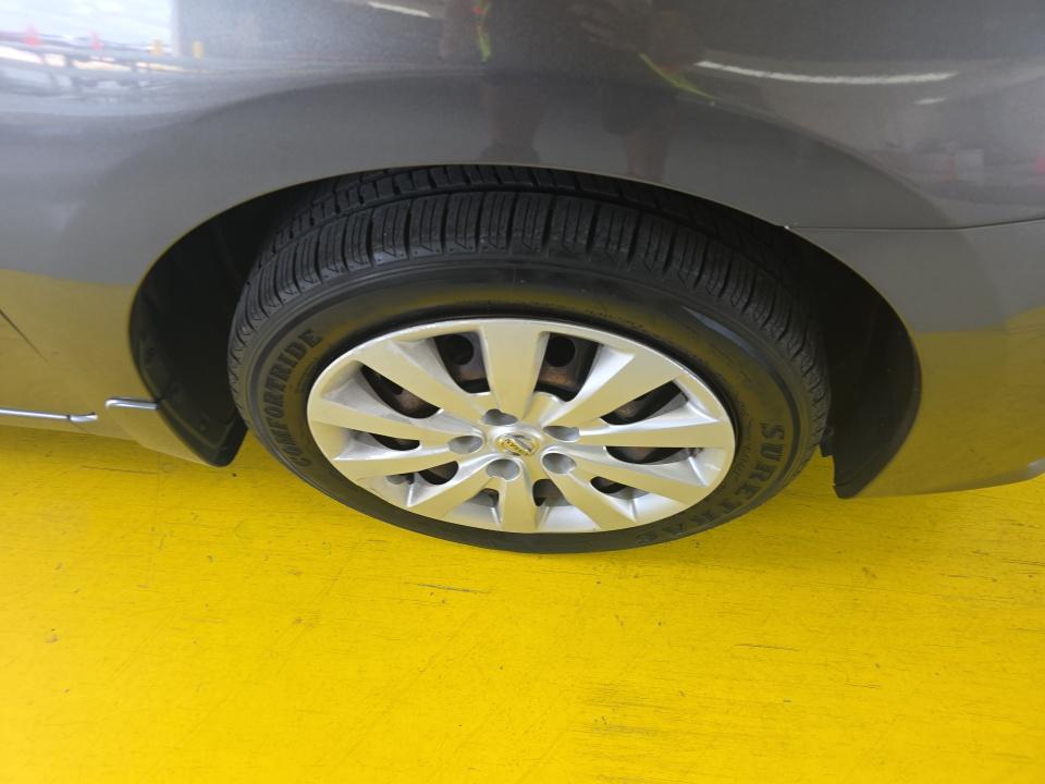 NISSAN SENTRA - 10