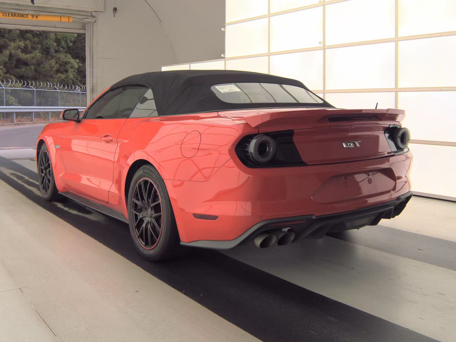 FORD MUSTANG - 9