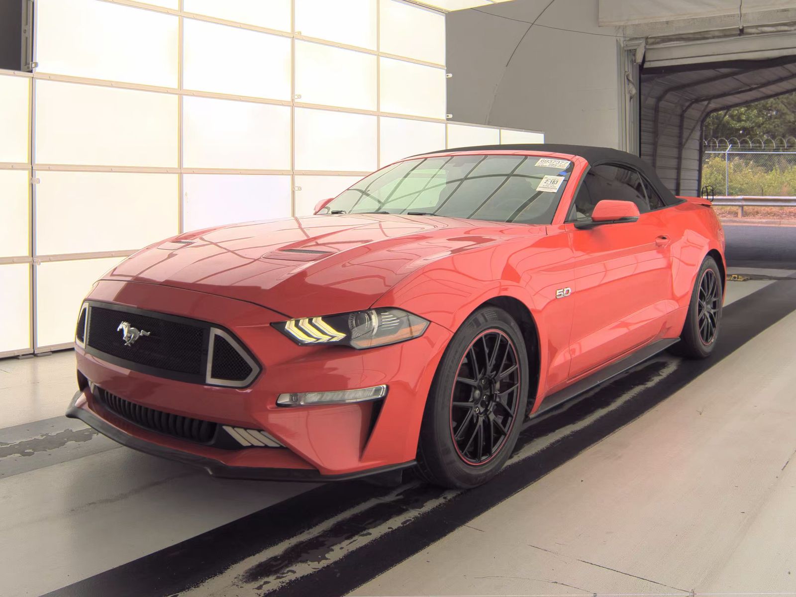 FORD MUSTANG - 1