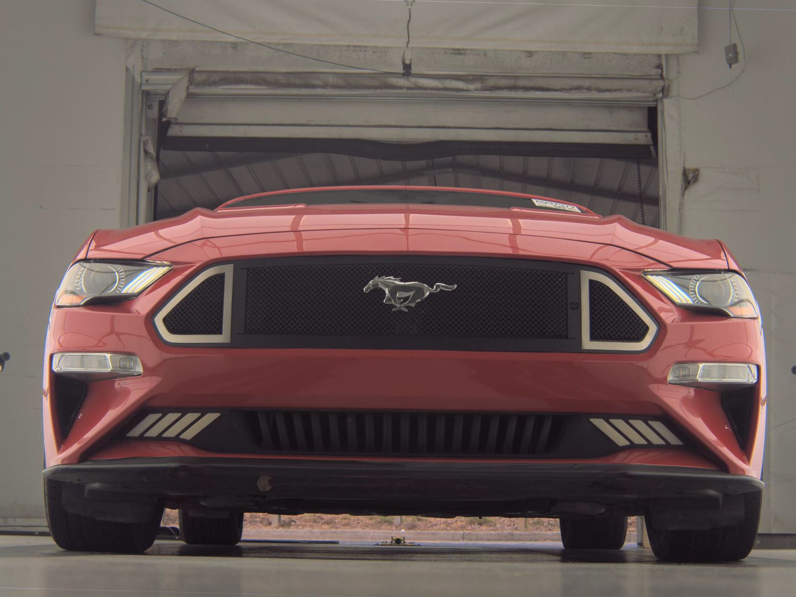FORD MUSTANG - 4
