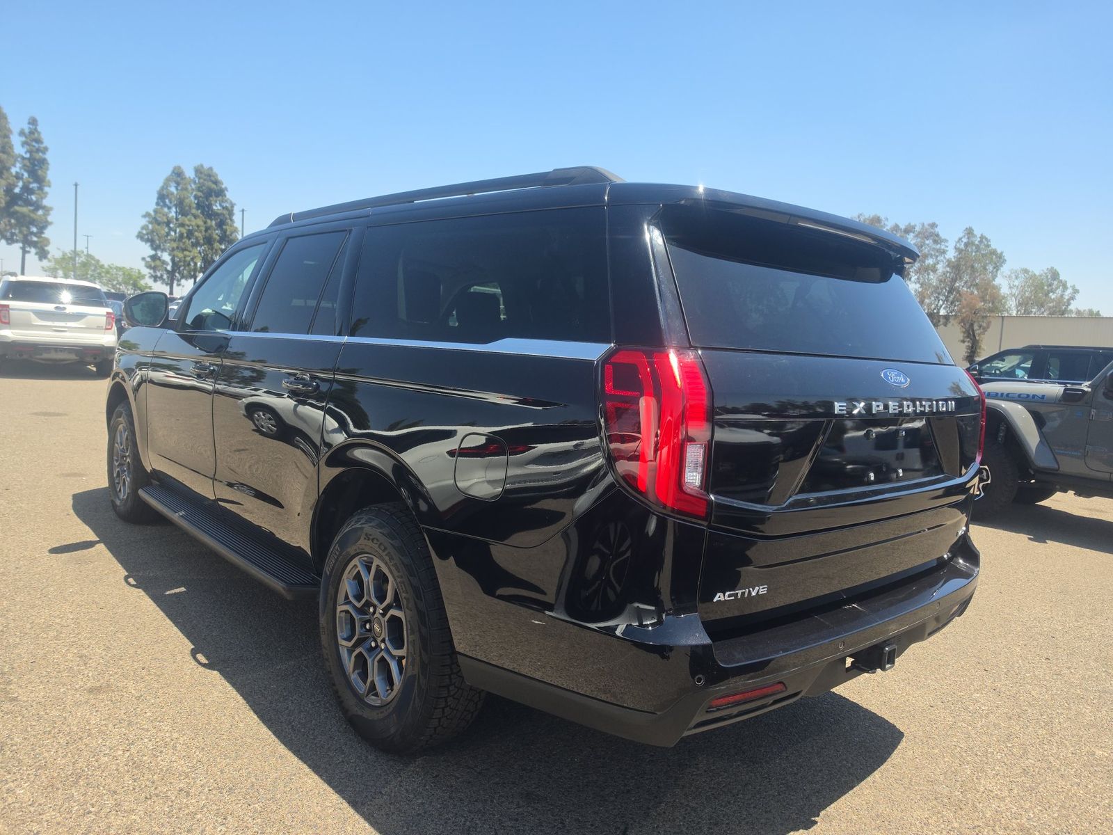 FORD EXPEDITION MAX - 7
