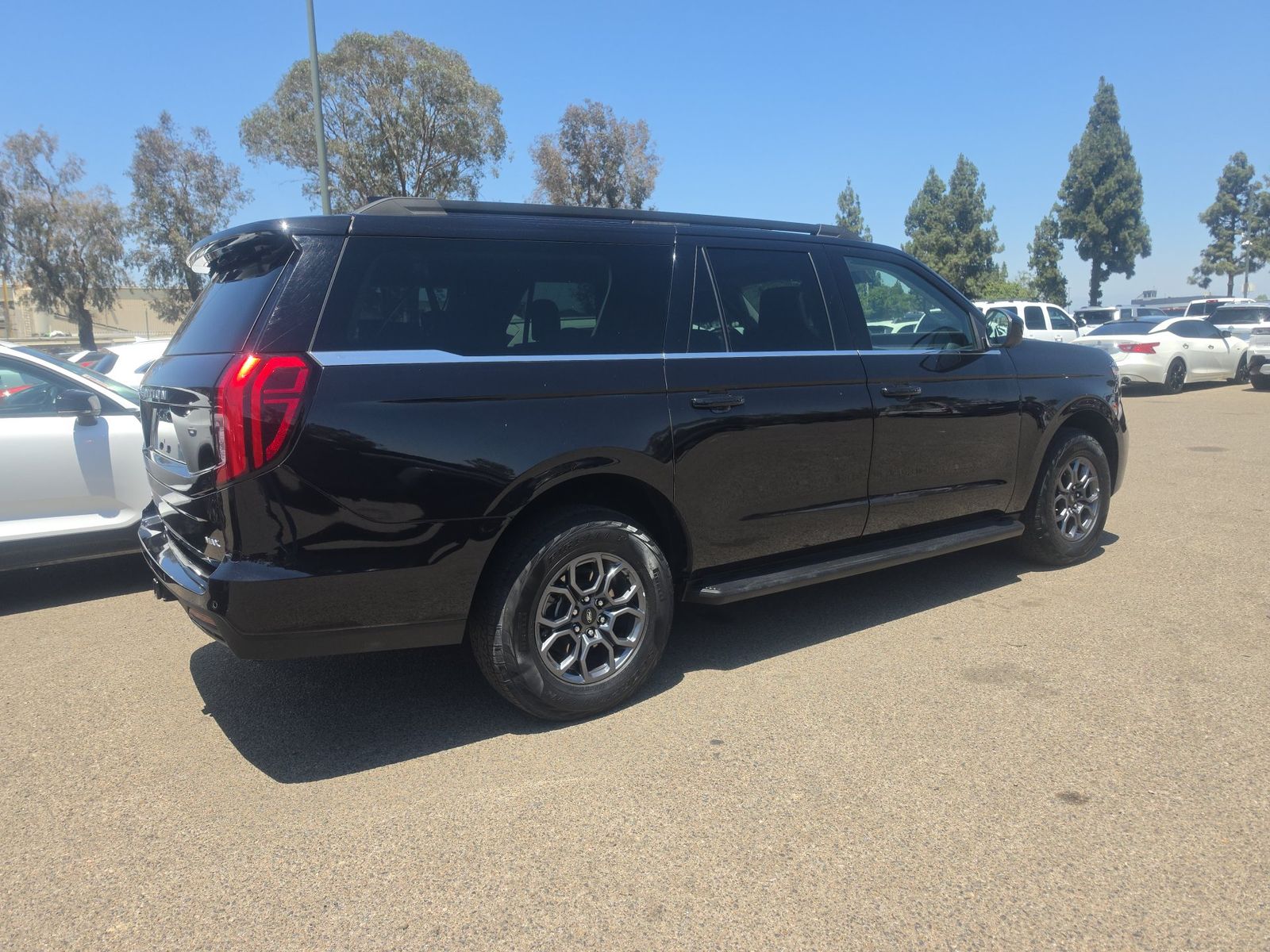 FORD EXPEDITION MAX - 5