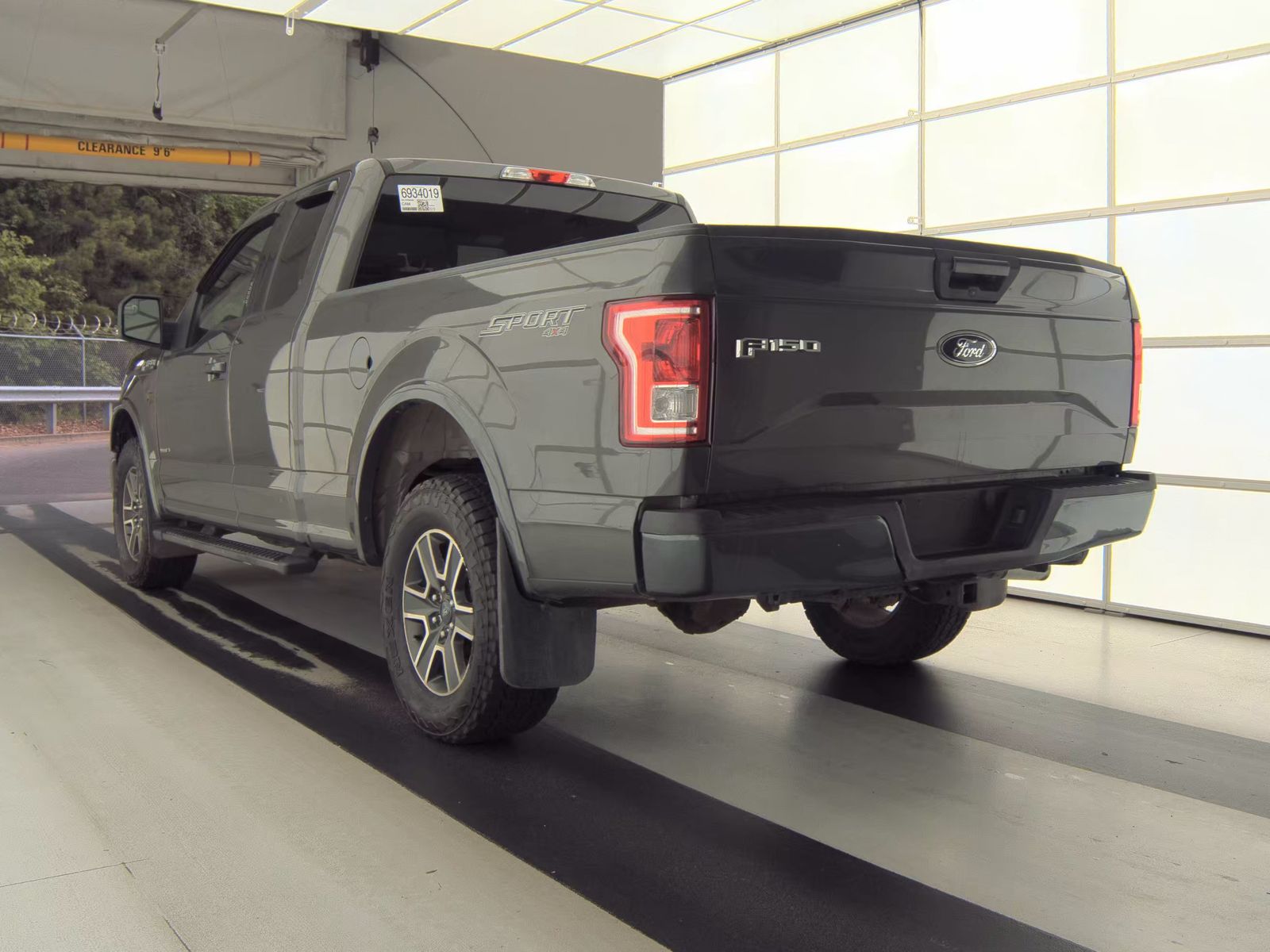 2015 Ford F-150 XLT AWD