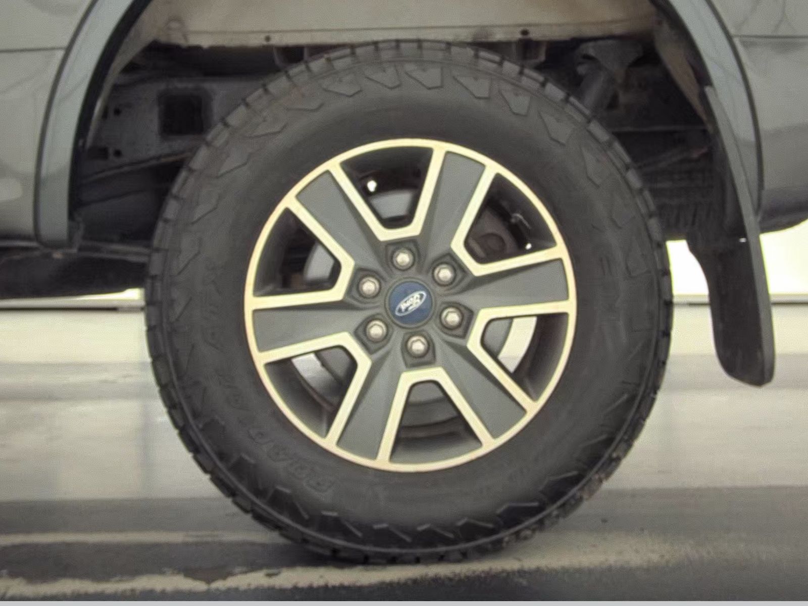 2015 Ford F-150 XLT AWD