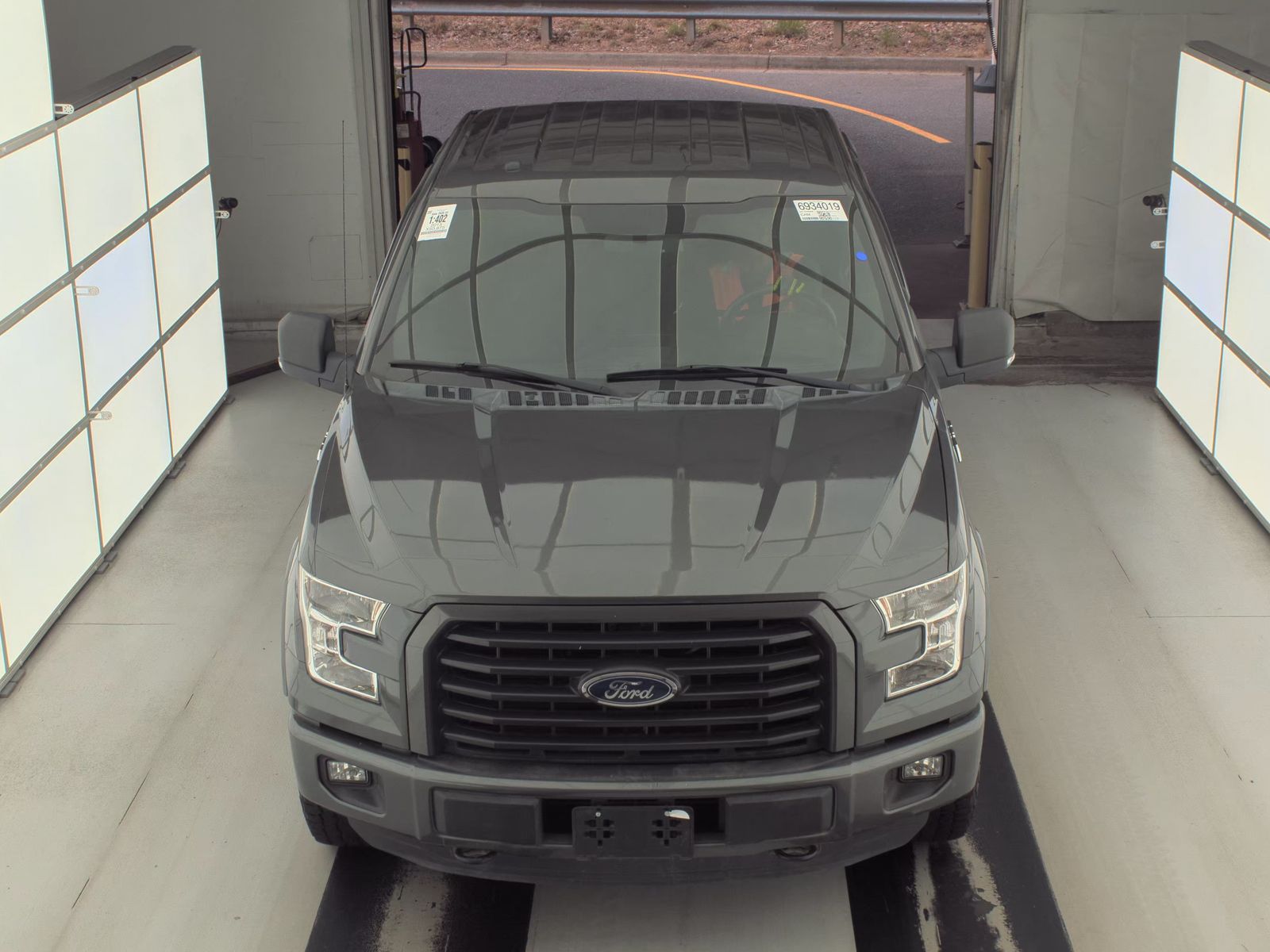 2015 Ford F-150 XLT AWD