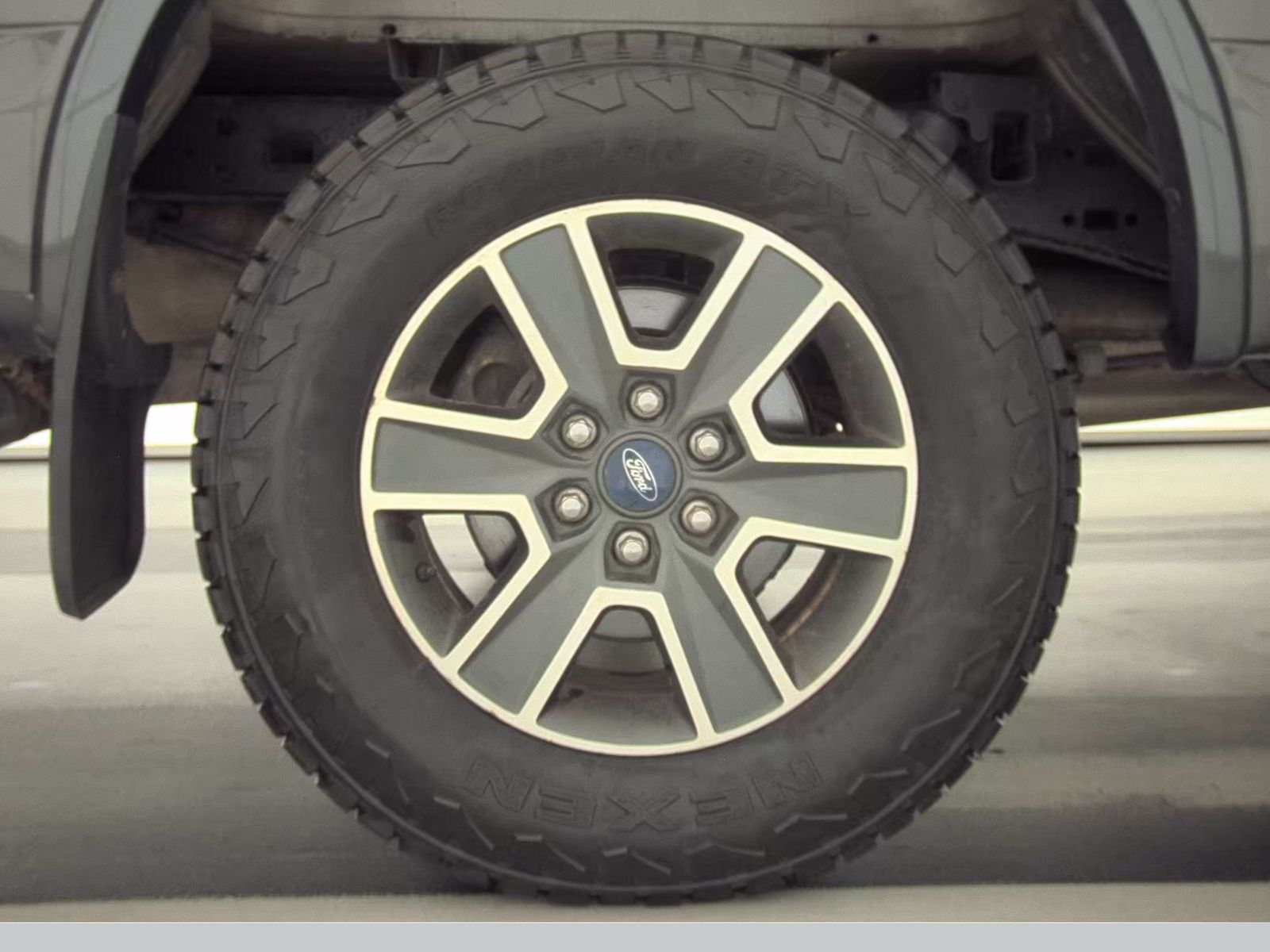 2015 Ford F-150 XLT AWD