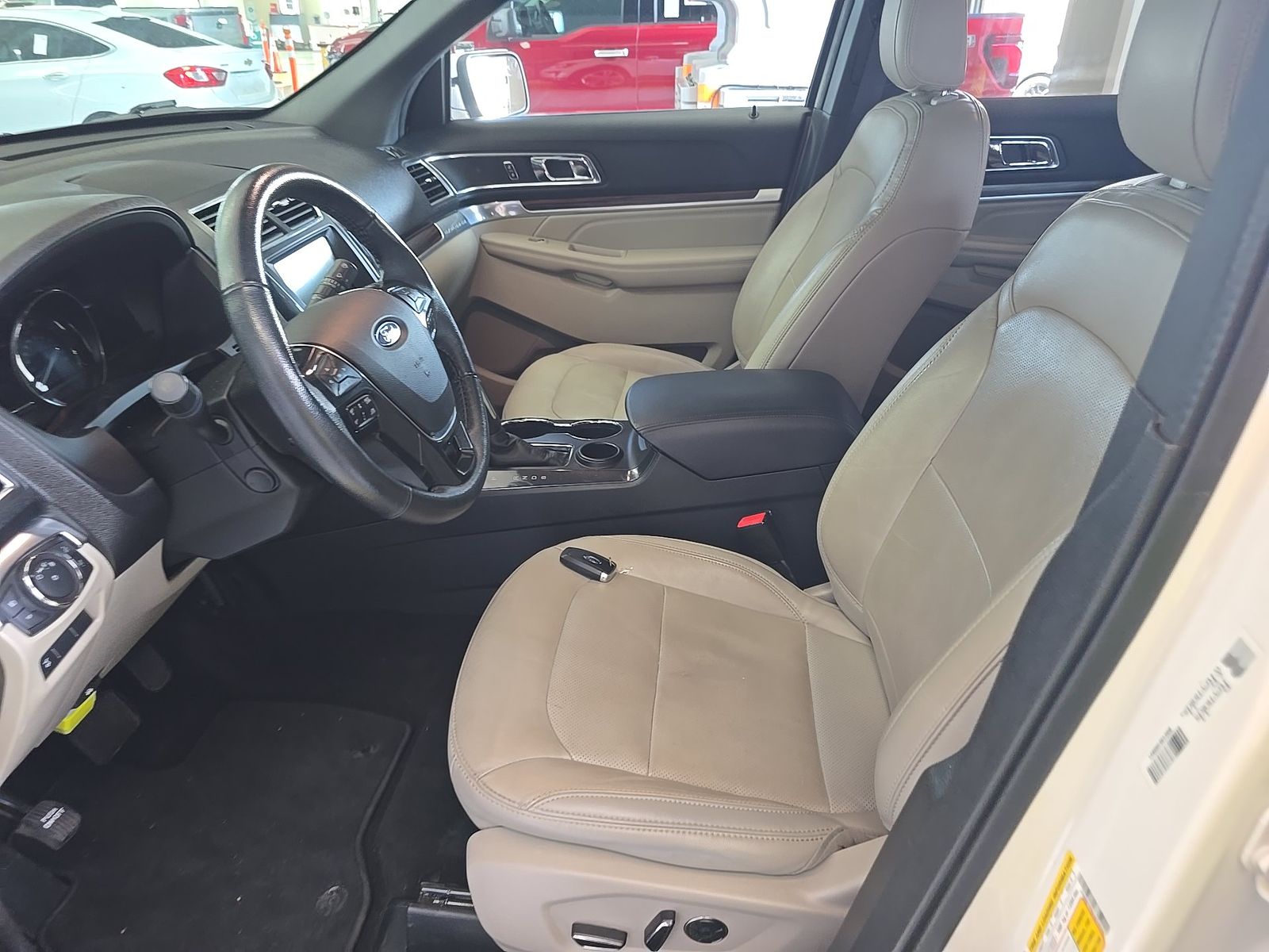 FORD EXPLORER - 8